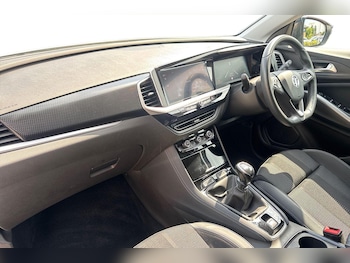 Used Vauxhall Grandland 2023 for sale - 78984232: Photo