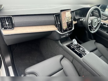 Used Volvo XC90 2024 for sale - 75467433: Photo