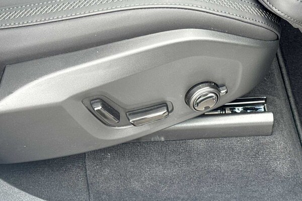 Used Volvo XC90 2024 for sale - 75467433: Photo 32