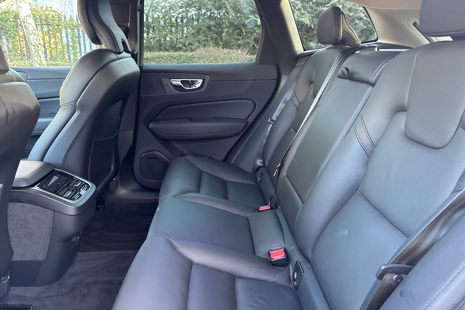 Used Volvo XC60 2022 for sale - 76630171: Photo 17