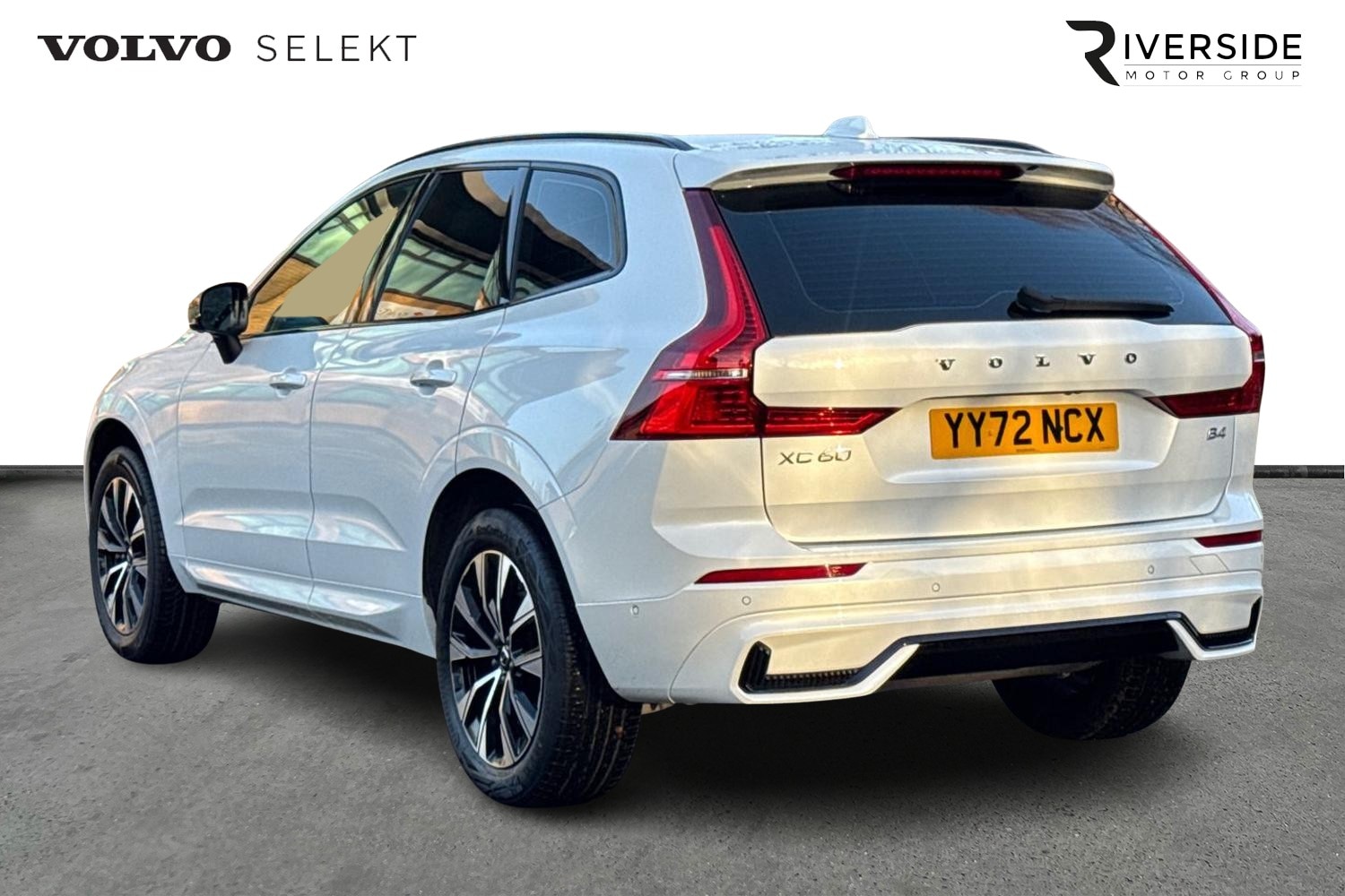 Used Volvo XC60 2022 for sale - 76630171: Photo 3