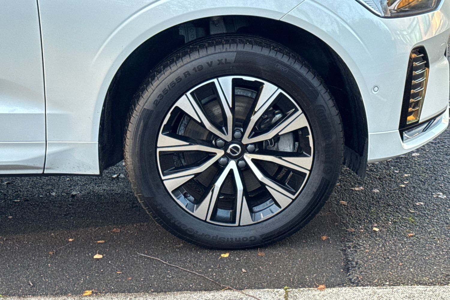 Used Volvo XC60 2022 for sale - 76630171: Photo 5