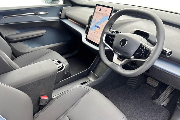 Used Volvo EX30 2025 for sale - 75467756: Photo 10