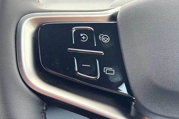 Used Volvo EX30 2025 for sale - 75467756: Photo 11