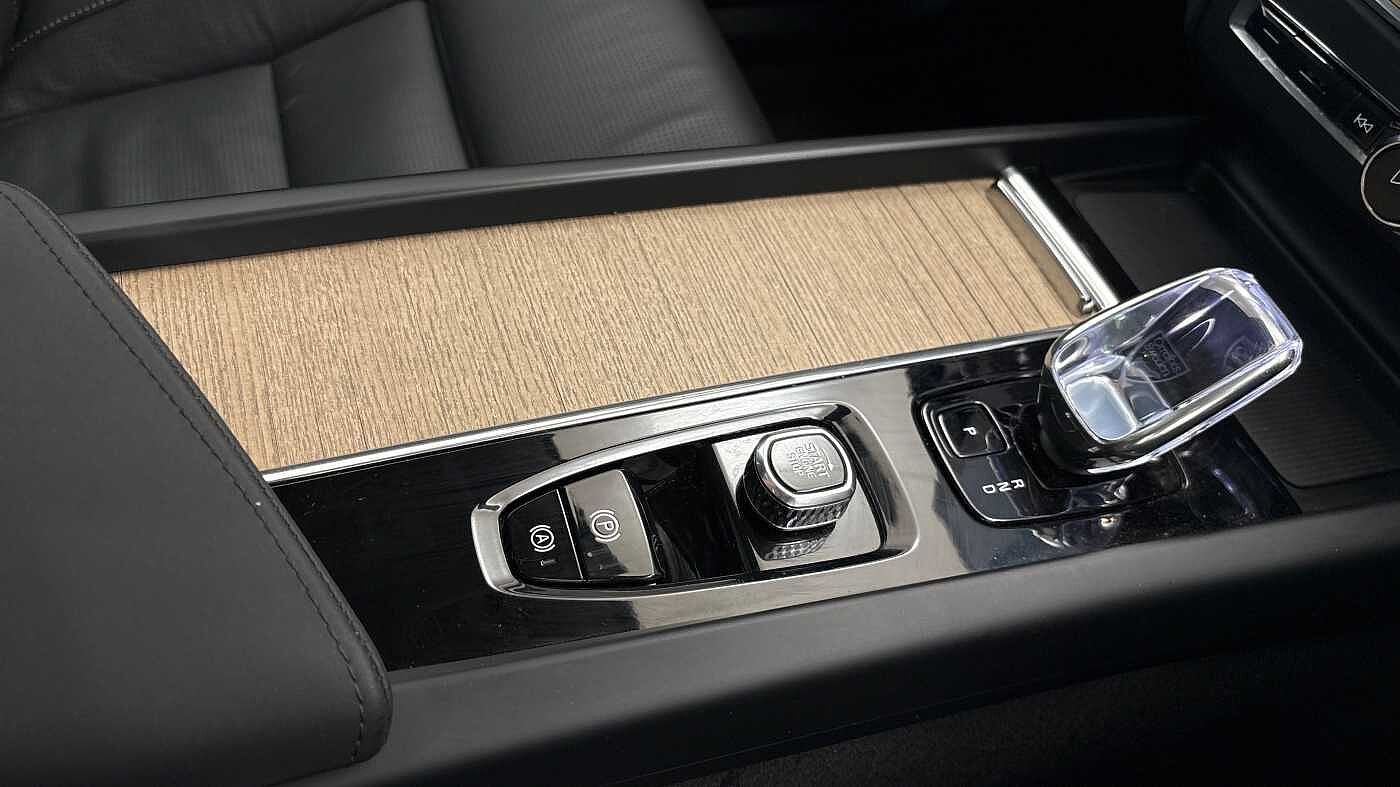 Used Volvo XC60 2025 for sale - 77702716: Photo 32