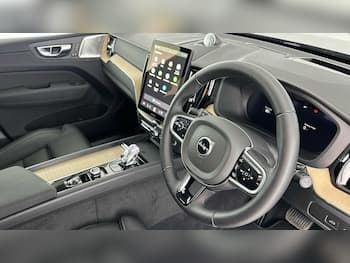 Used Volvo XC60 2026 for sale - 79673799: Photo
