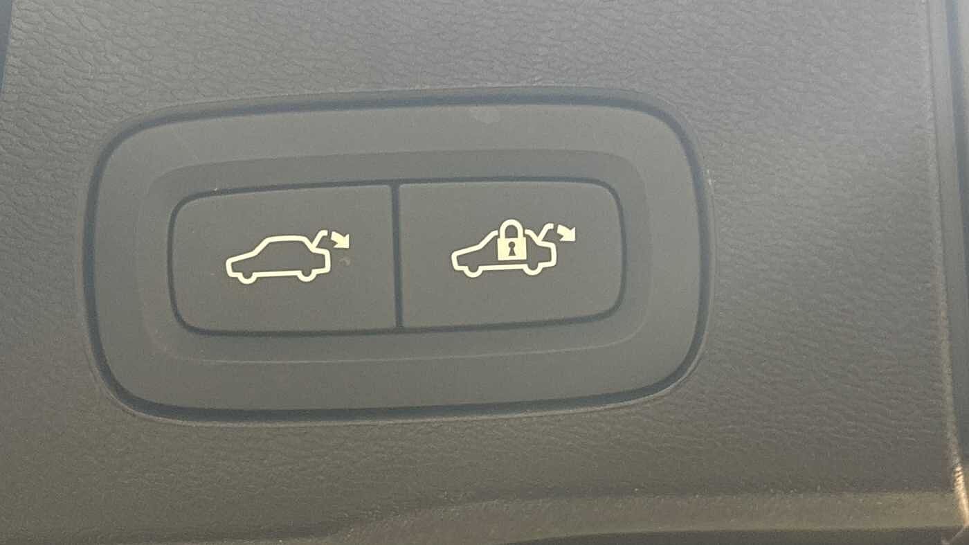 Used Volvo XC60 2025 for sale - 77702731: Photo 19