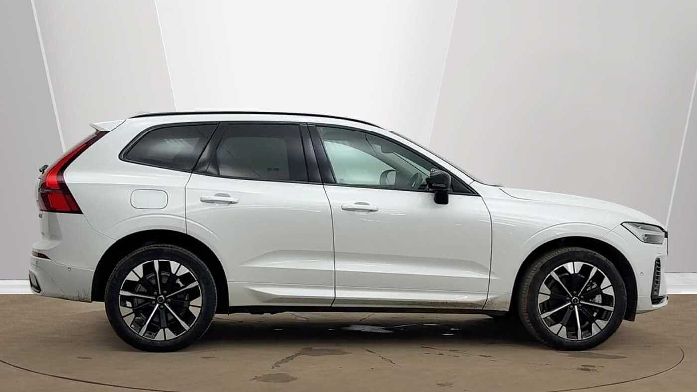 Used Volvo XC60 2025 for sale - 77702731: Photo 2