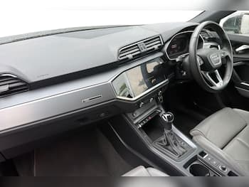 Used Audi Q3 2024 for sale - 79595391: Photo