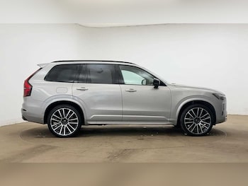 Used Volvo XC90 2025 for sale - 78670407: Photo