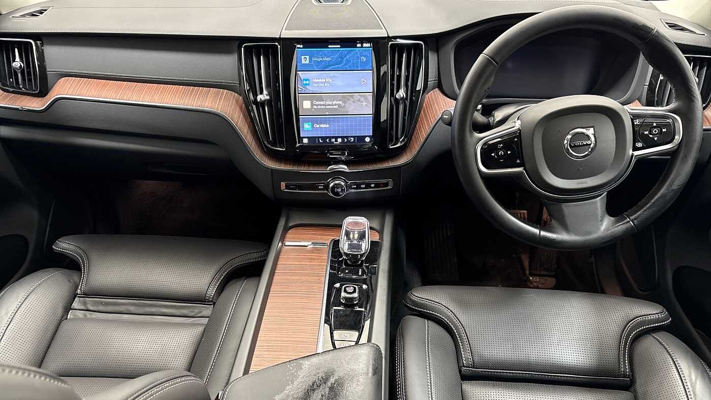 Used Volvo XC60 2023 for sale - 78055268: Photo 8