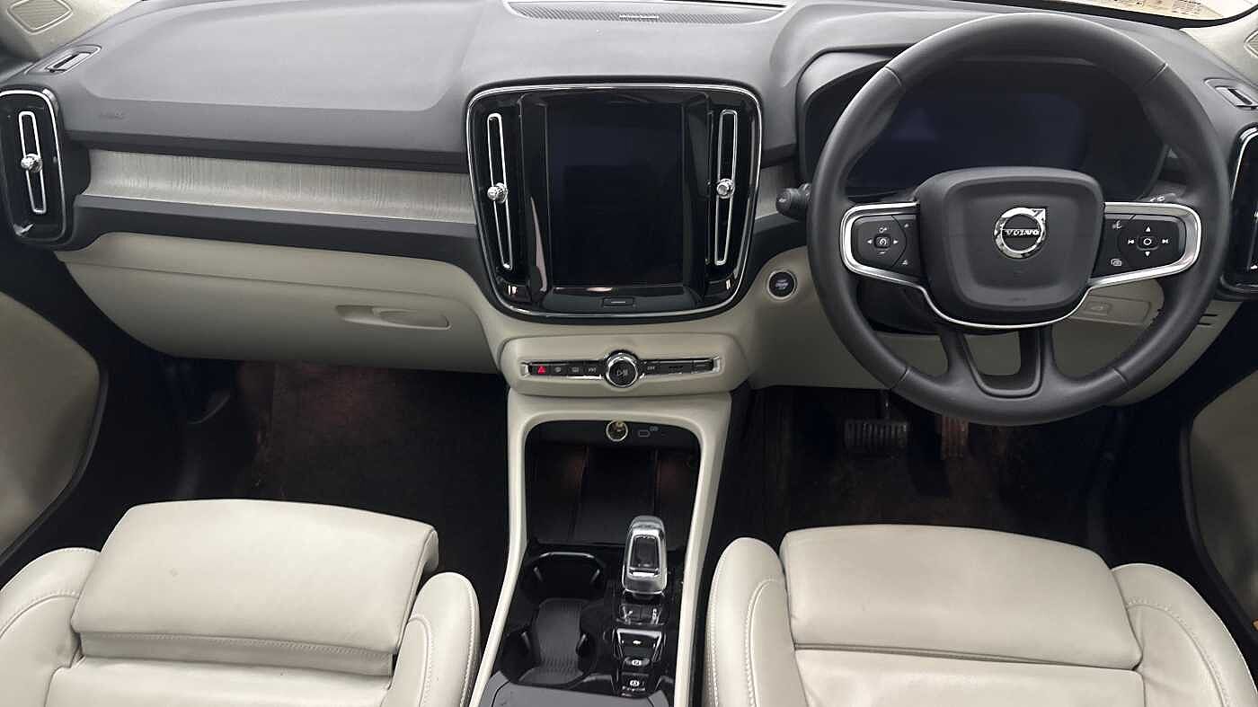 Used Volvo XC40 2025 for sale - 77532057: Photo 6