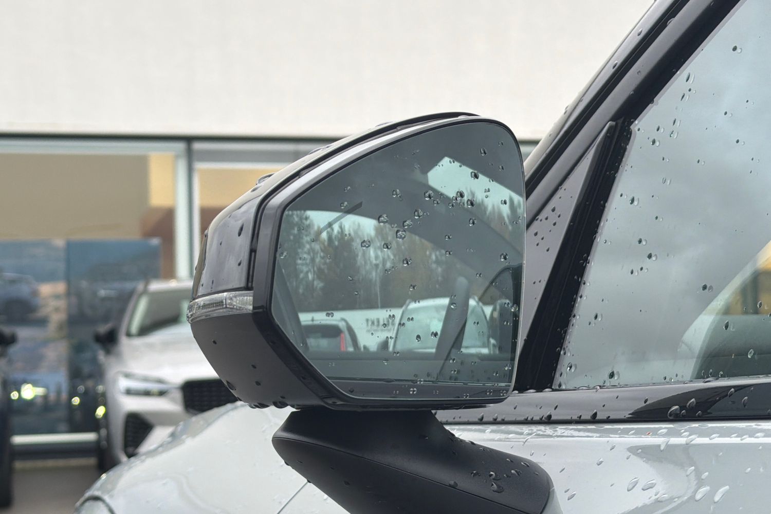 Used Volvo EX30 2025 for sale - 76630163: Photo 31