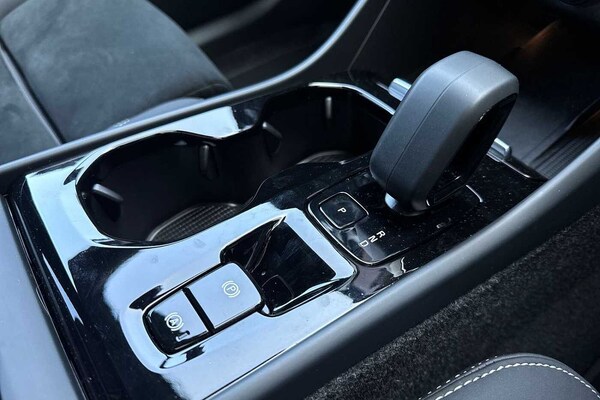 Used Volvo XC40 2024 for sale - 75467191: Photo 13