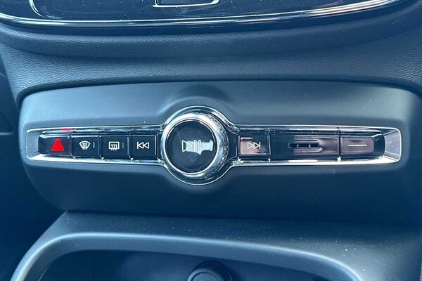 Used Volvo XC40 2024 for sale - 75467191: Photo 14