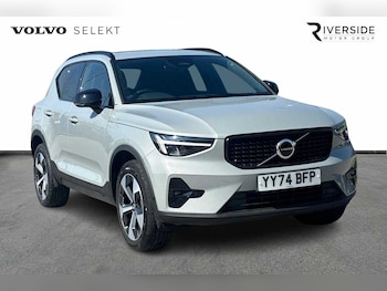 2024 - Plus, B4 Mild hybrid, Petrol, Dark 5-Door