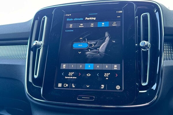 Used Volvo XC40 2024 for sale - 75467191: Photo 21