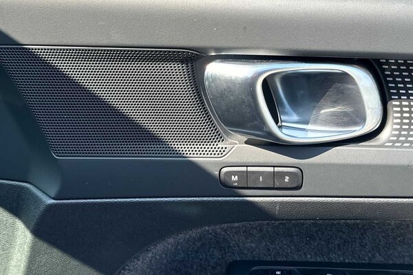 Used Volvo XC40 2024 for sale - 75467191: Photo 33