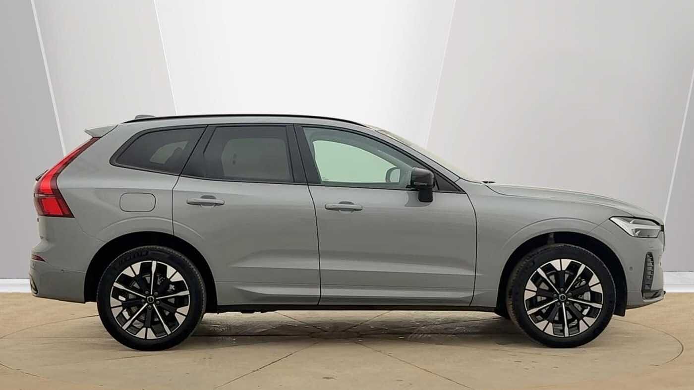 Used Volvo XC60 2025 for sale - 78165778: Photo 2
