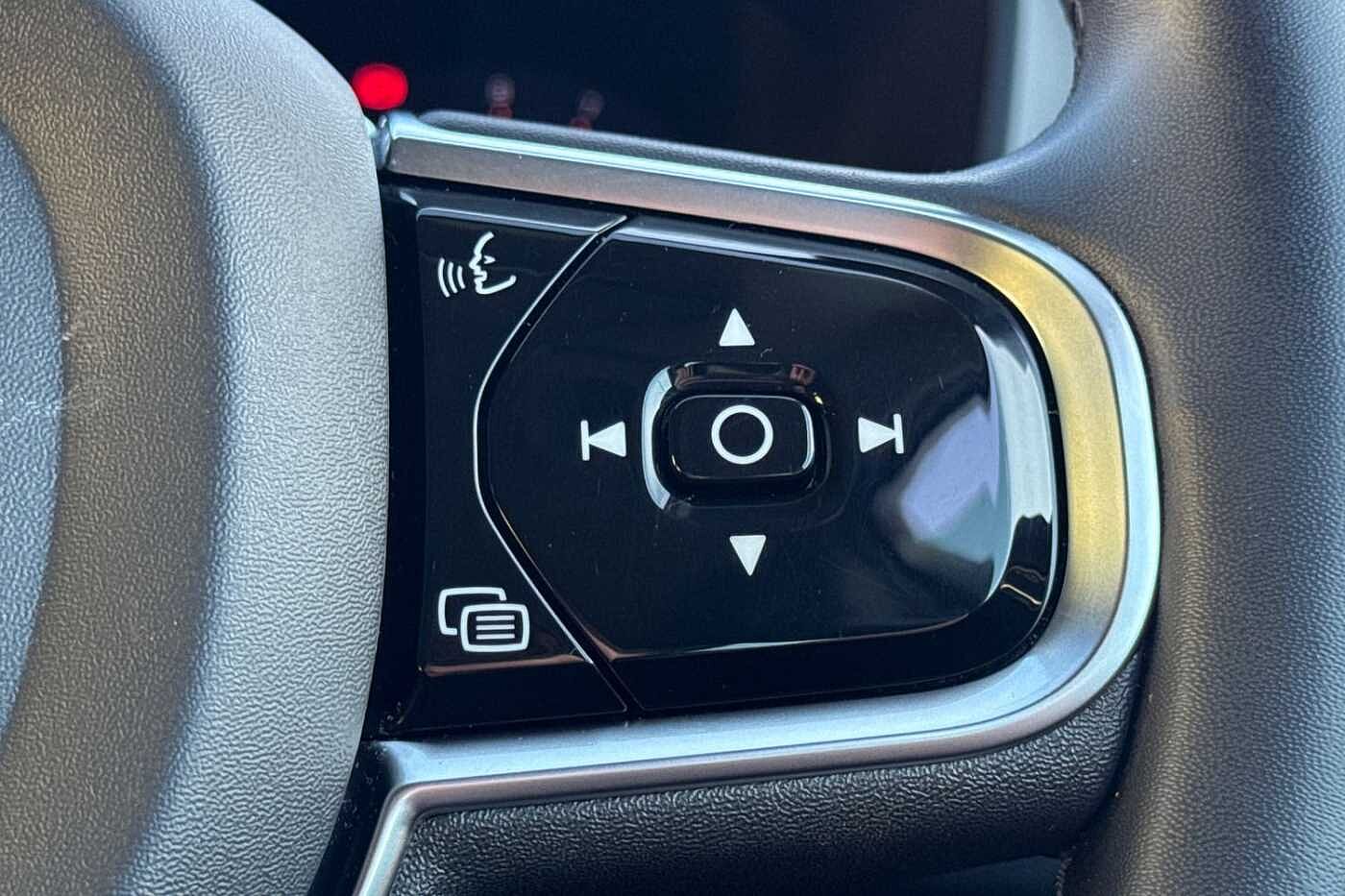 Used Volvo V60 2023 for sale - 76265468: Photo 12