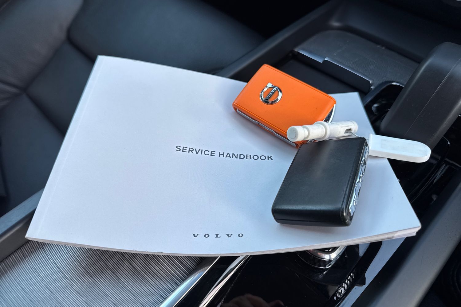 Used Volvo V60 2023 for sale - 76265468: Photo 28