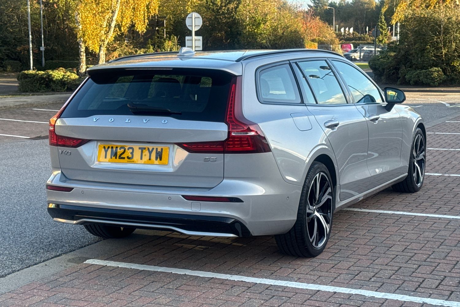 Used Volvo V60 2023 for sale - 76265468: Photo 40