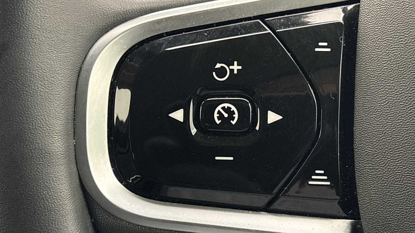 Used Volvo V90 2025 for sale - 77380977: Photo 30