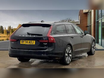 Used Volvo V90 2025 for sale - 77380977: Photo
