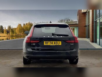 Used Volvo V90 2025 for sale - 77380977: Photo