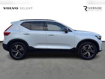 Used Volvo XC40 2023 for sale - 77934327: Photo