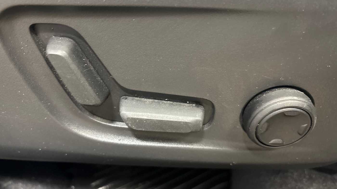 Used Volvo XC40 2022 for sale - 77353716: Photo 28