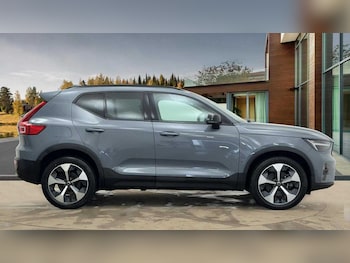 Used Volvo XC40 2022 for sale - 77353716: Photo