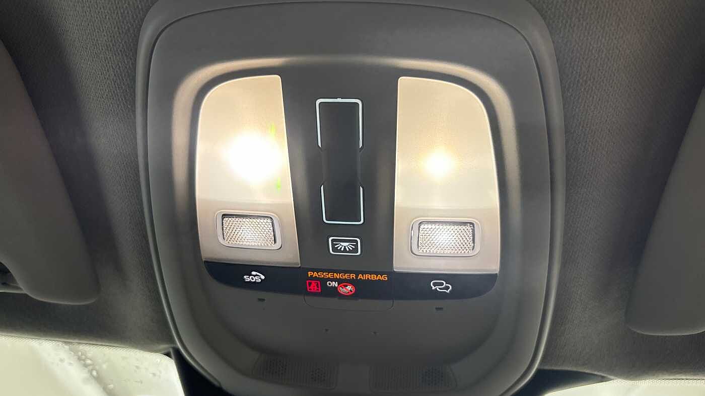 Used Volvo XC40 2022 for sale - 77353716: Photo 33