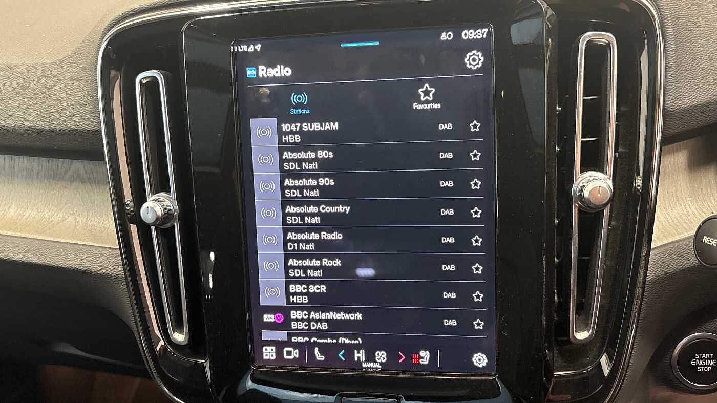 Used Volvo XC40 2022 for sale - 77353716: Photo 37