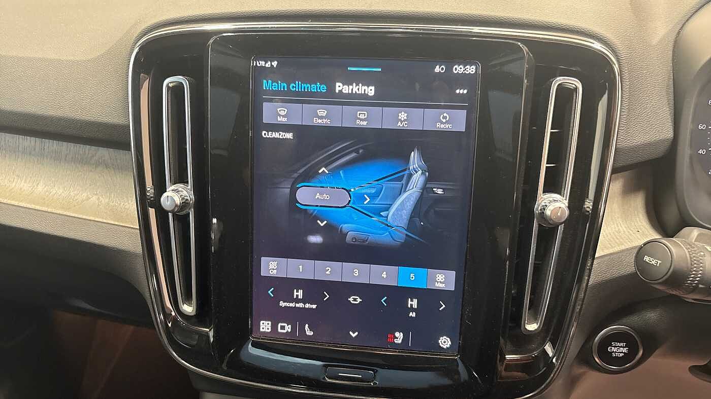 Used Volvo XC40 2022 for sale - 77353716: Photo 39