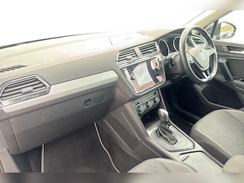 Used Volkswagen Tiguan 2020 for sale - 79537424: Photo