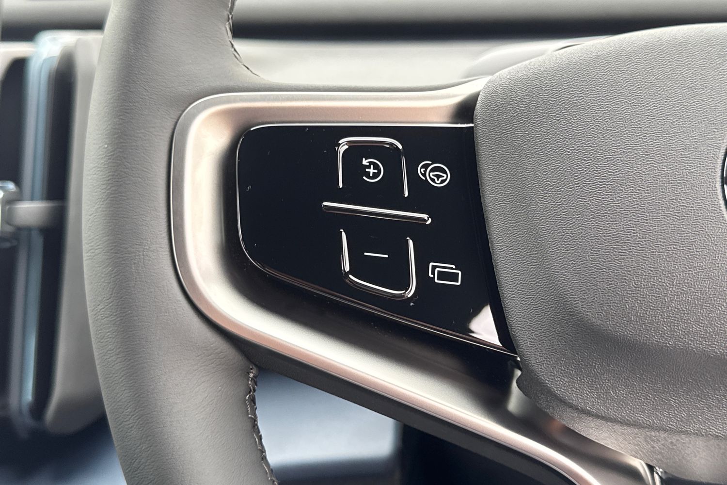 Used Volvo EX30 2025 for sale - 76568009: Photo 11