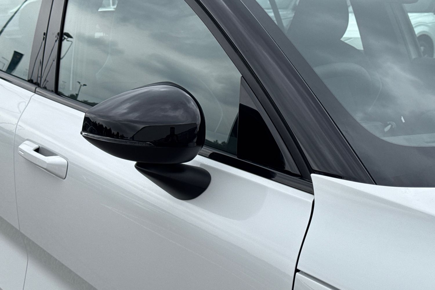 Used Volvo EX30 2025 for sale - 76568009: Photo 19