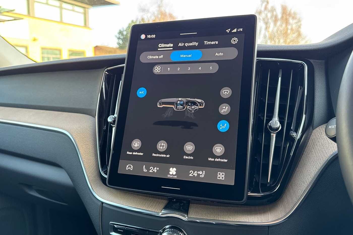 Used Volvo XC60 2026 for sale - 77449794: Photo 24