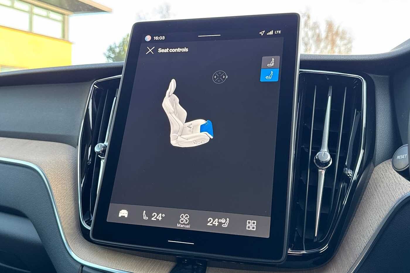 Used Volvo XC60 2026 for sale - 77449794: Photo 33