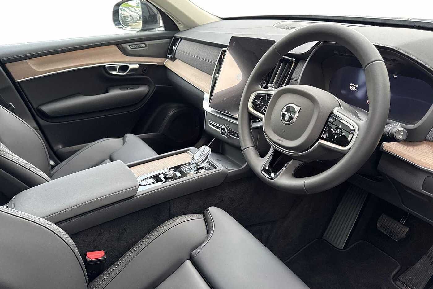 Used Volvo XC90 2025 for sale - 76796365: Photo 10