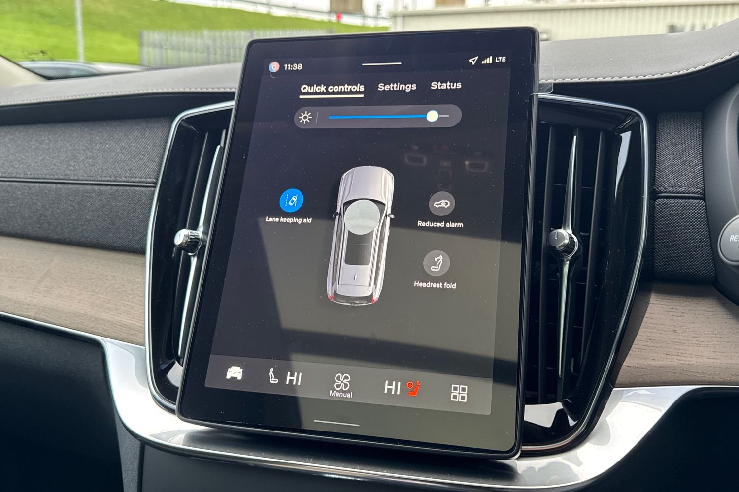 Used Volvo XC90 2025 for sale - 76796365: Photo 27