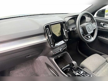 Used Volvo XC40 2024 for sale - 78670397: Photo
