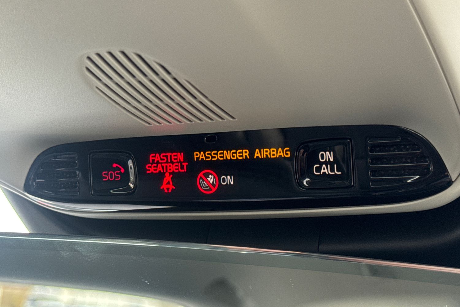 Used Volvo XC40 2020 for sale - 76393679: Photo 25