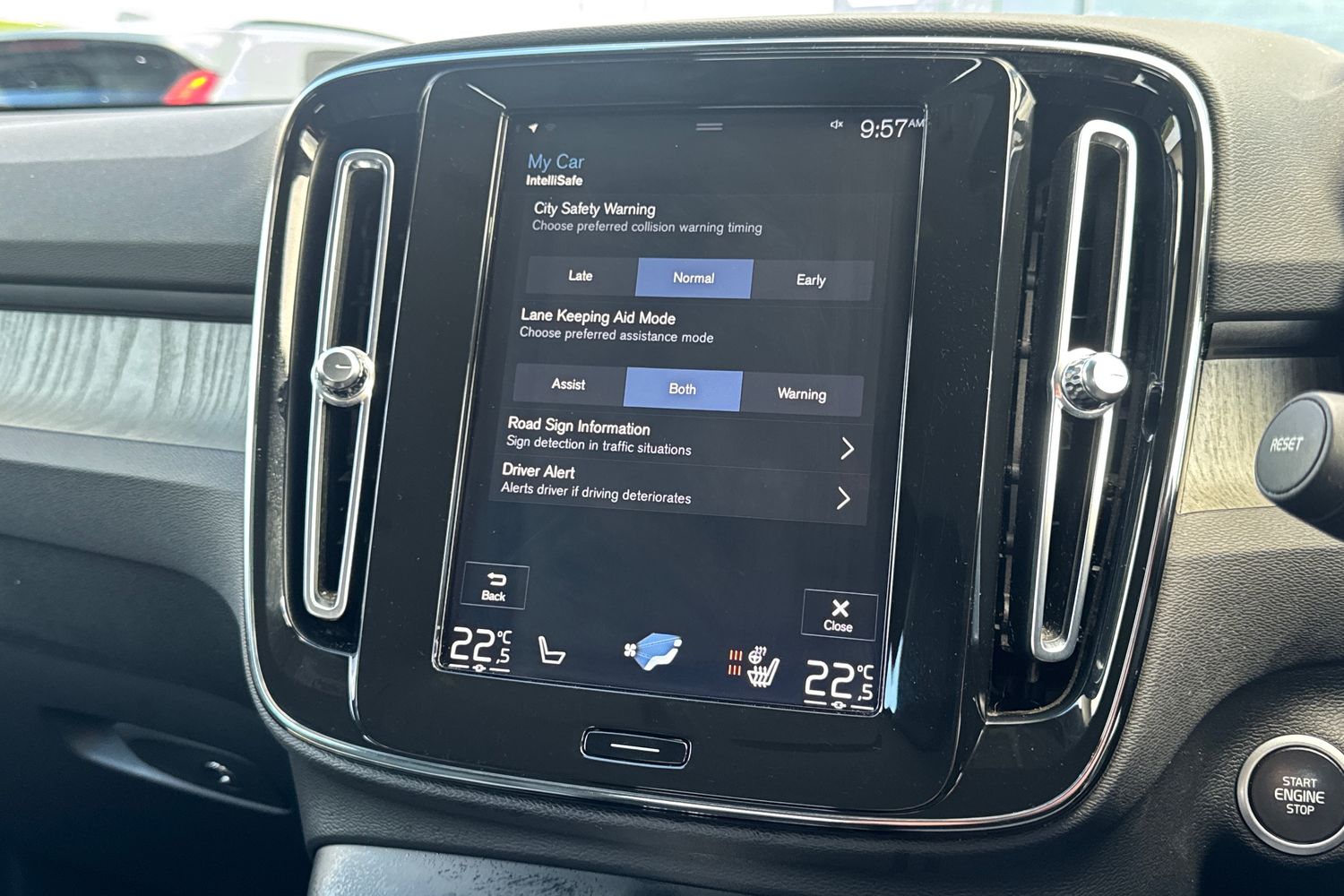 Used Volvo XC40 2020 for sale - 76393679: Photo 31