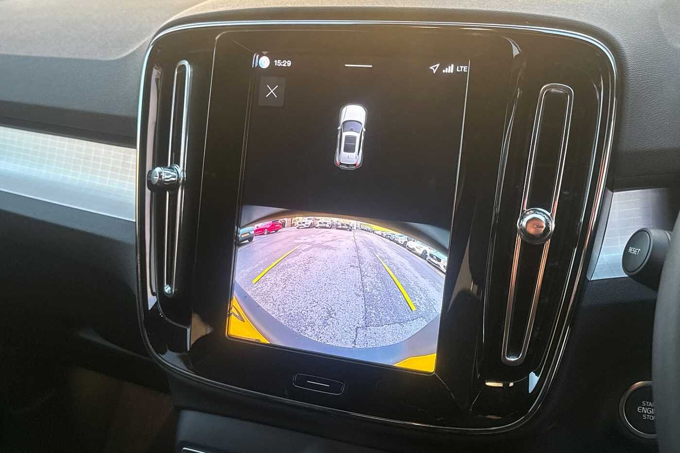 Used Volvo XC40 2025 for sale - 76614823: Photo 16