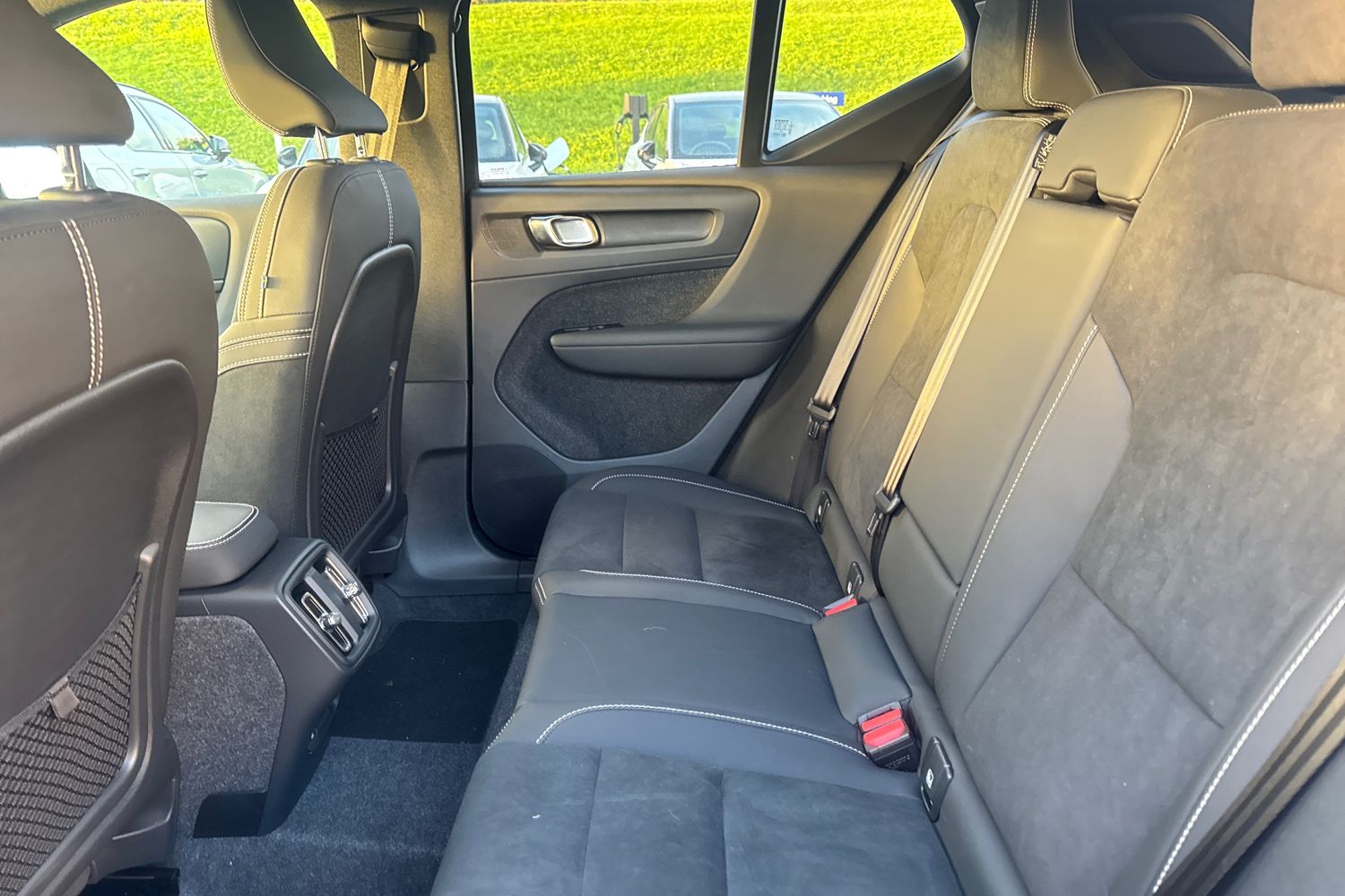 Used Volvo XC40 2025 for sale - 76614823: Photo 17