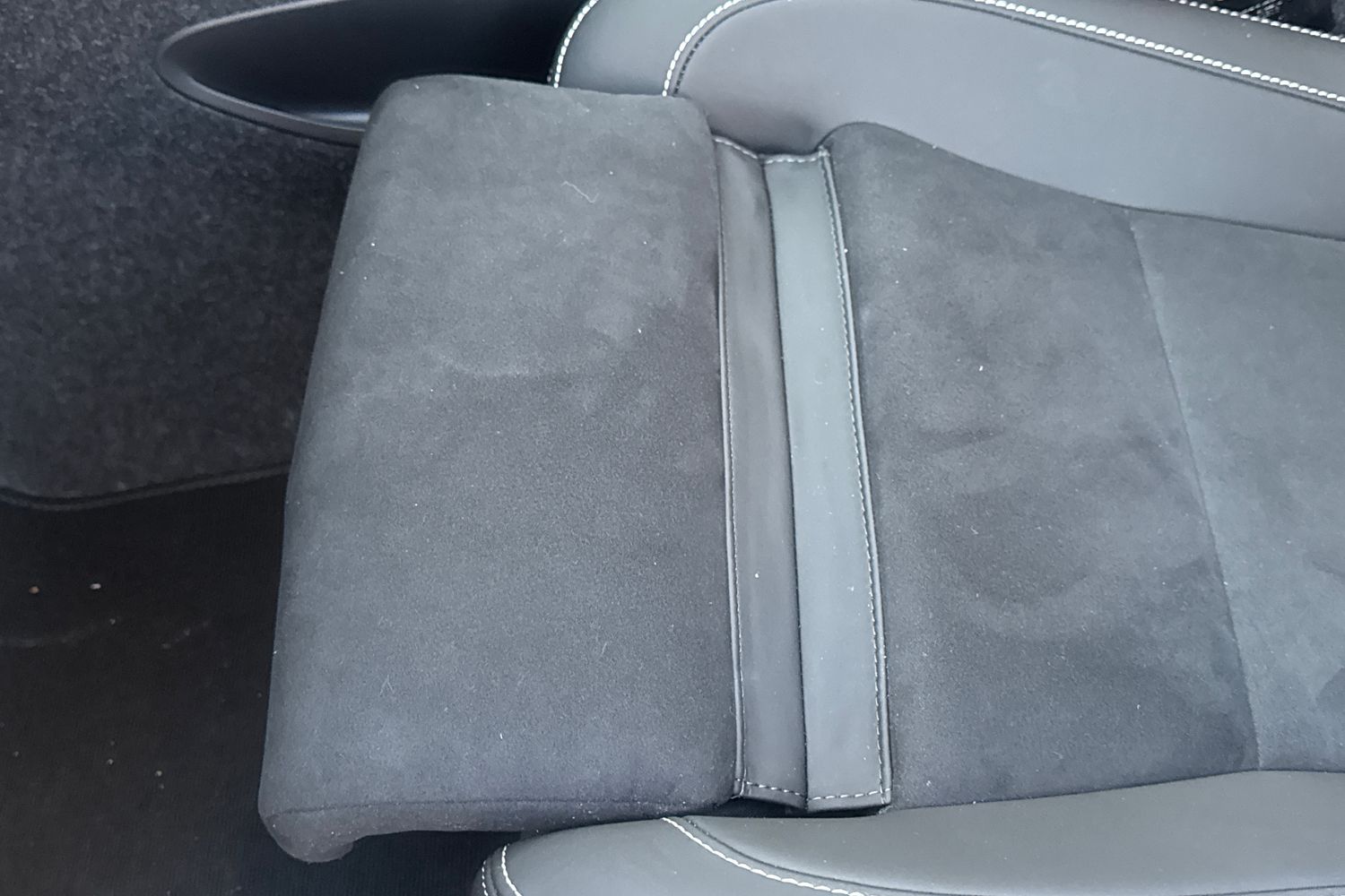 Used Volvo XC40 2025 for sale - 76614823: Photo 34