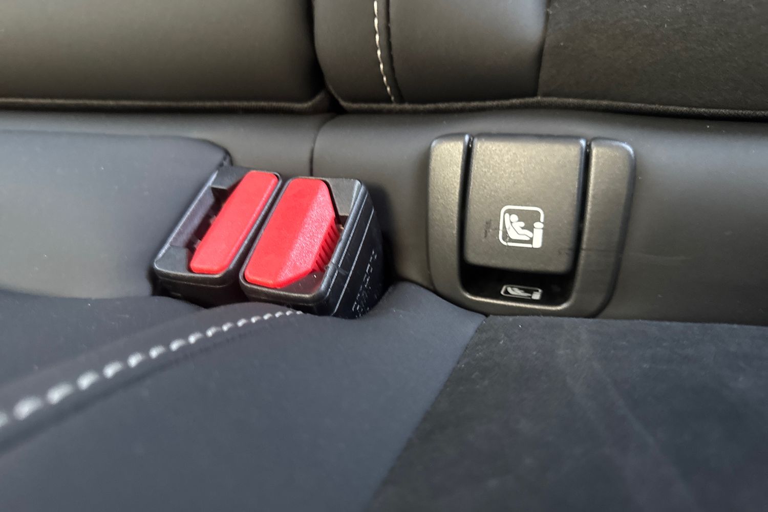 Used Volvo XC40 2025 for sale - 76614823: Photo 37