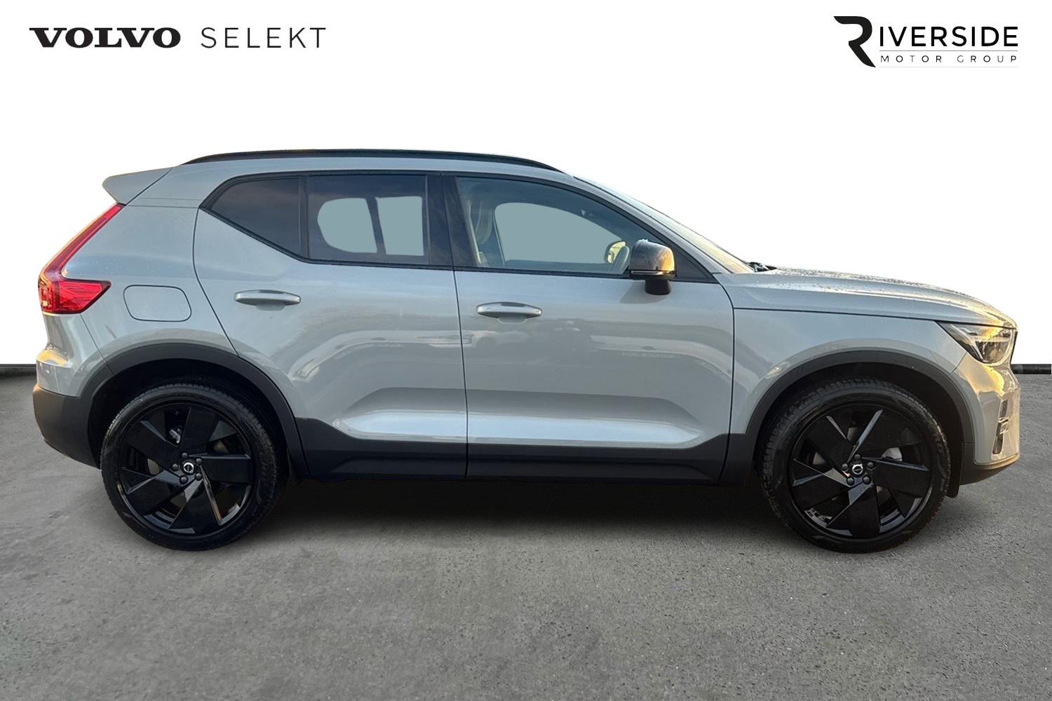 Used Volvo XC40 2025 for sale - 76614823: Photo 4